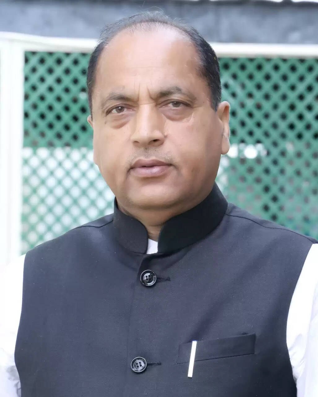 प्रदेश में अवैध खनन और माफिया की लड़ाई अब बहुत आगे जा रही है: जयराम ठाकुर