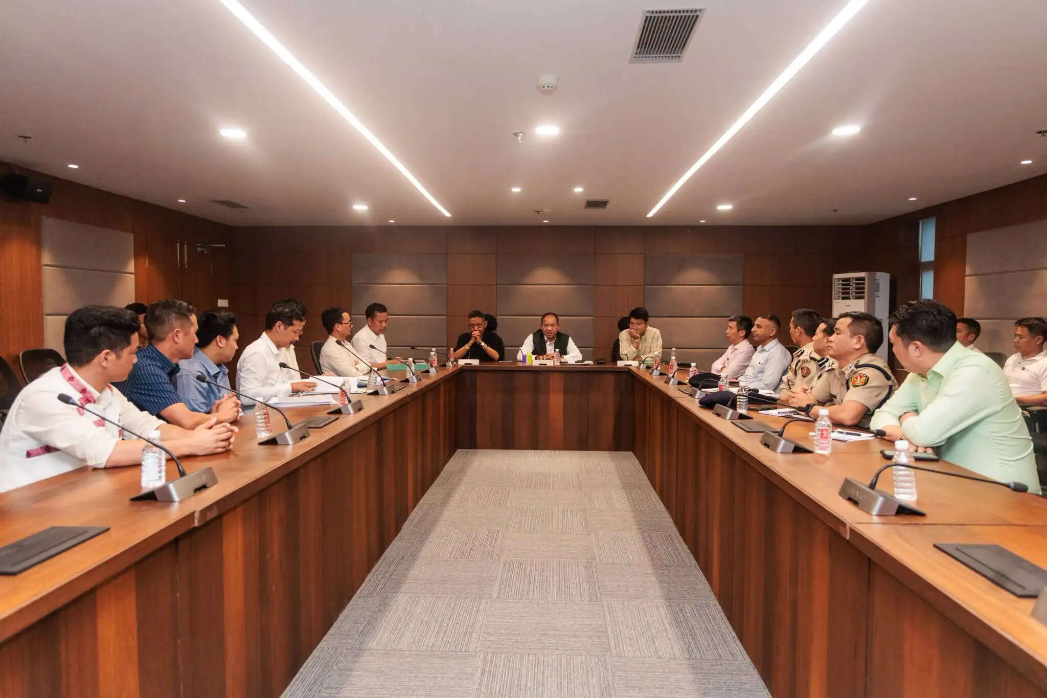 नेरिस्ट डायरेक्टर के इस्तीफे के मुद्दे पर हुई चर्चा