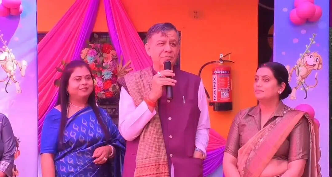 बच्चों के सही मार्गदर्शन से बनेगा बेहतर कल : सतीश महाना