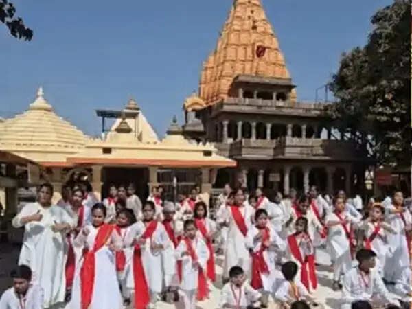 मप्र के महाकाल मंदिर में अनूठी नृत्यांजलि, बिना रुके लगातार 16 घंटे तक चलेगी प्रस्तुति