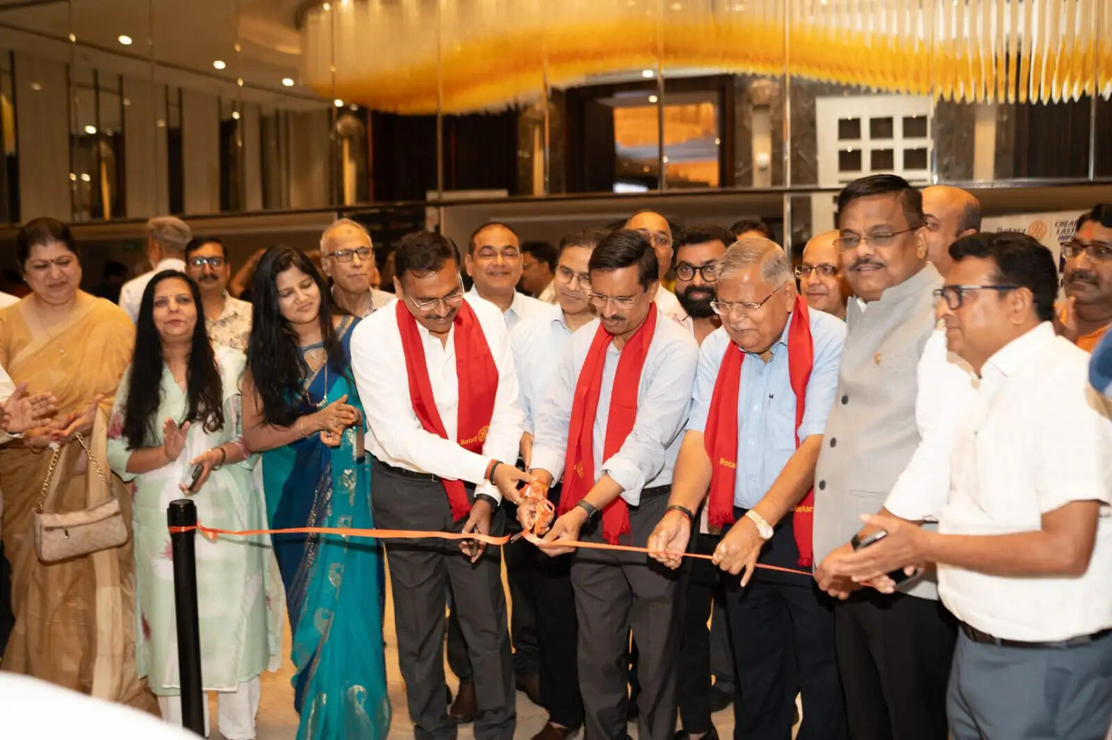 डॉक्टर जीवन की उम्मीद जगाते हैं, सीए व्यवस्था को विश्वास देते हैं: डॉ. मंगलेश श्रीवास्तव
