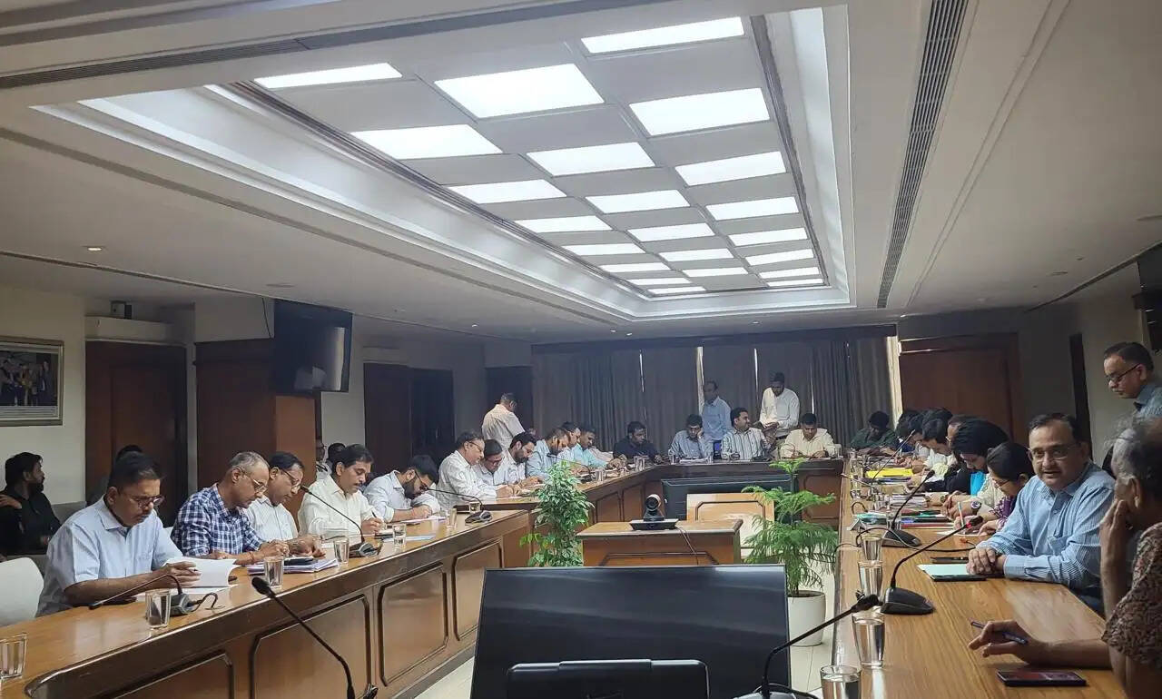 जयपुर डिस्कॉम में अभियंताओं की नियमों पर परीक्षा, उपभोक्ता सेवाओं की गुणवत्ता सुधारने की पहल
