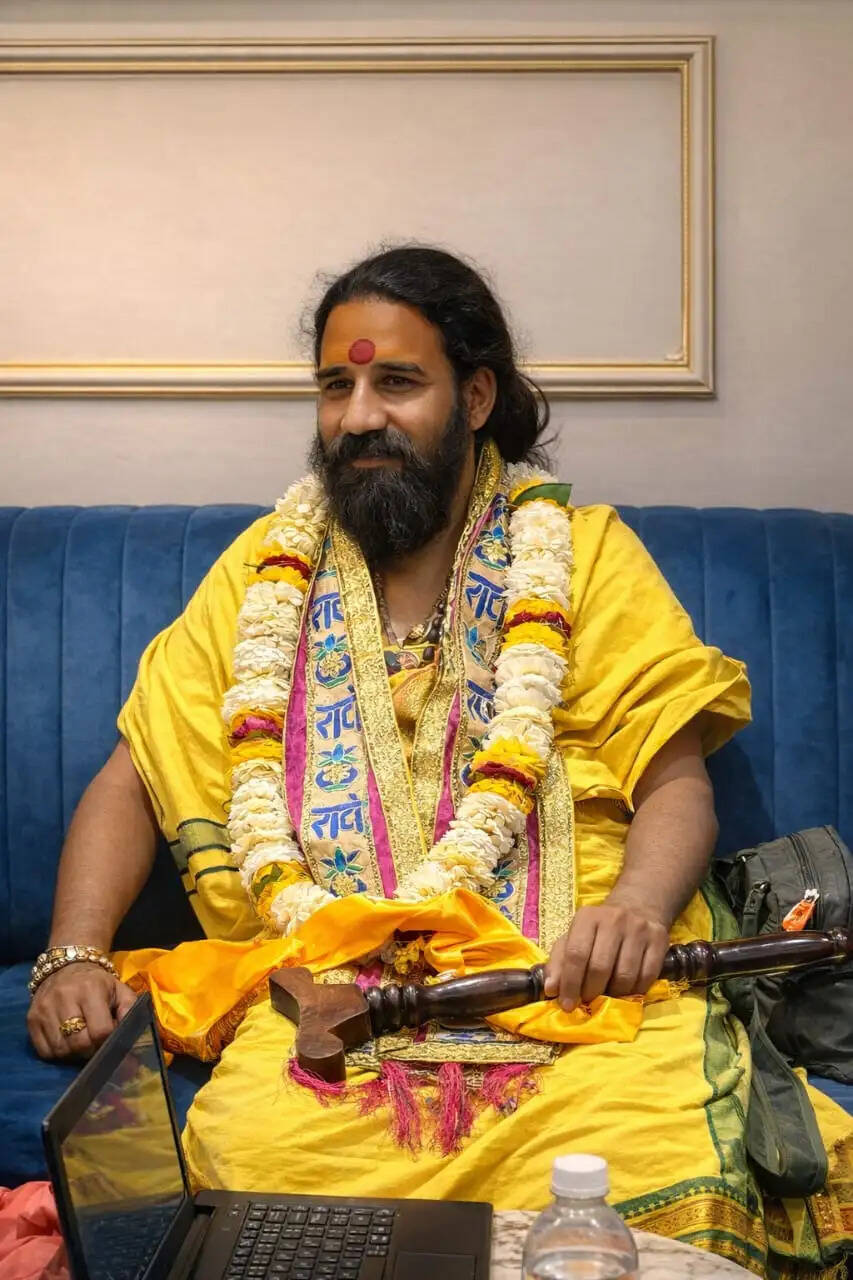 गौ रक्षा&nbsp;के&nbsp;लिए&nbsp;चतुरंगिणी सेना का प्रदेश&nbsp;भर में होगा गठन : महामंडलेश्वर