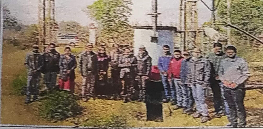 खेतों की खुशबू अब बनेगी कमाई, बीएचयू साउथ कैंपस में शुरू हुई स्वदेशी भाप आसवन इकाई