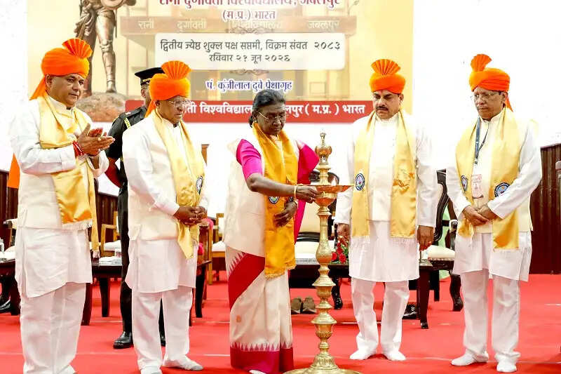 युवाओं के ज्ञान, ऊर्जा और संकल्प से ही साकार होगा विकसित भारत का सपना : राष्ट्रपति मुर्मु