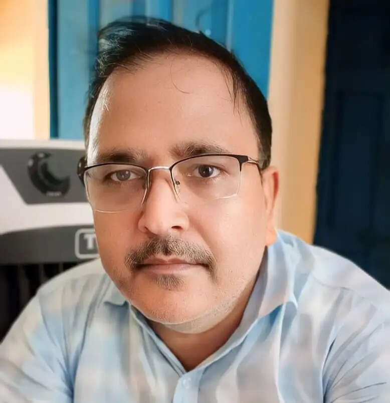 अनुशासनहीनता में ग्राम विकास अधिकारी निलम्बित