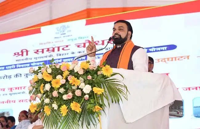 मुख्यमंत्री ने 1,047.09 करोड़ रुपये की लागत वाली 982 विकास योजनाओं का किया उद्घाटन-शिलान्यास