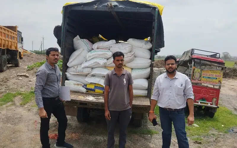 इंदौरः पीडीएस खाद्यान्न के अवैध संग्रहण एवं क्रय-विक्रय पर 3 आरोपियों के विरुद्ध एफआईआर दर्ज