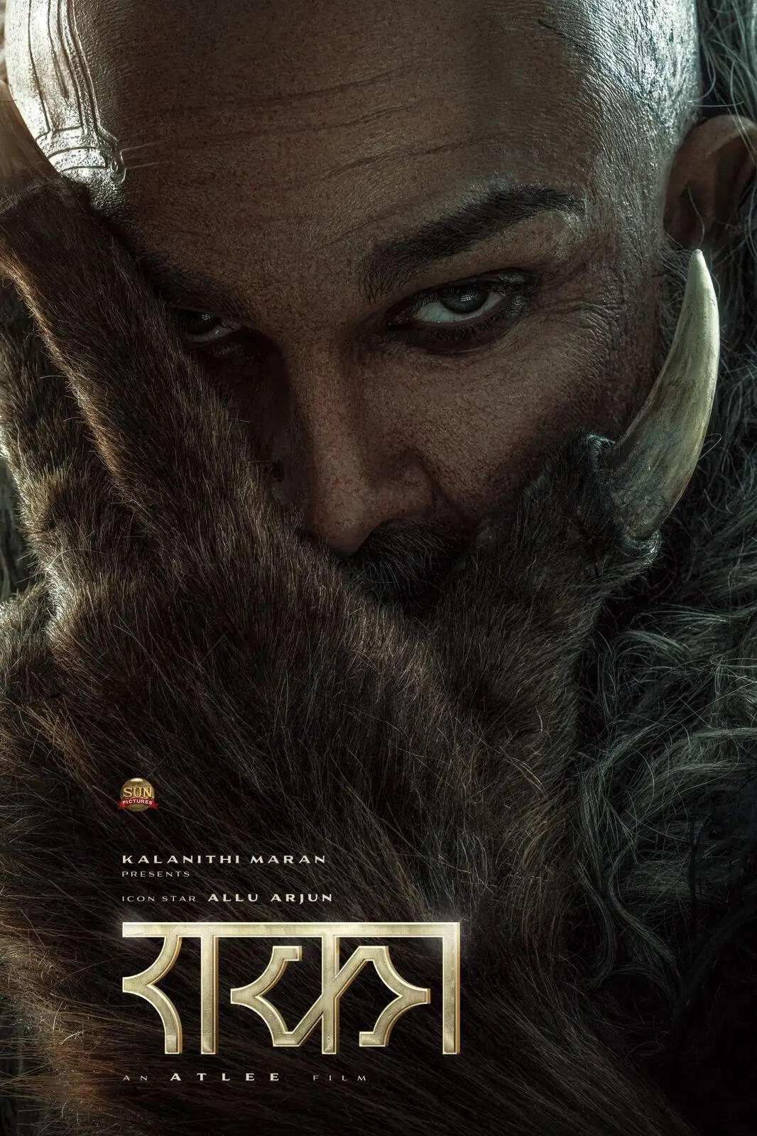 अल्लू अर्जुन ने जन्मदिन पर किया 'राका' का ऐलान, बदले हुए लुक से फैंस हैरान