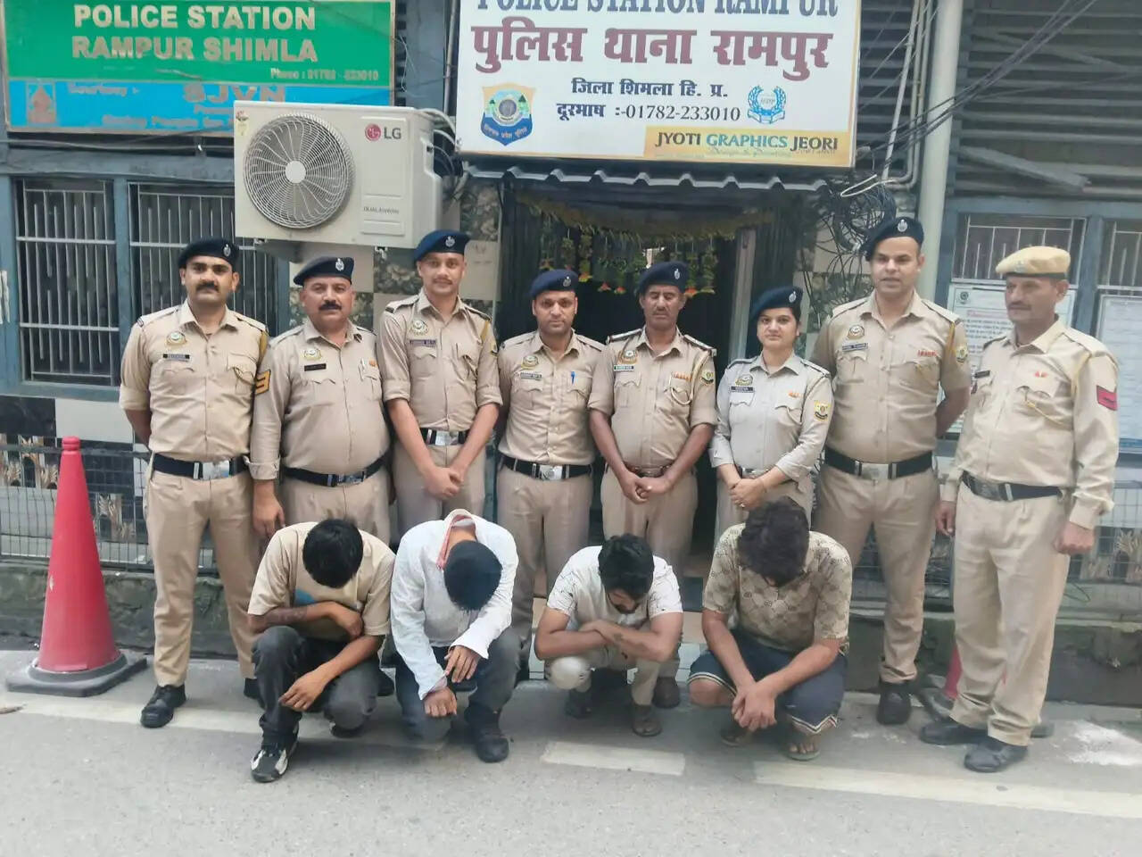 रामपुर में चिट्टे के साथ चार तस्कर काबू