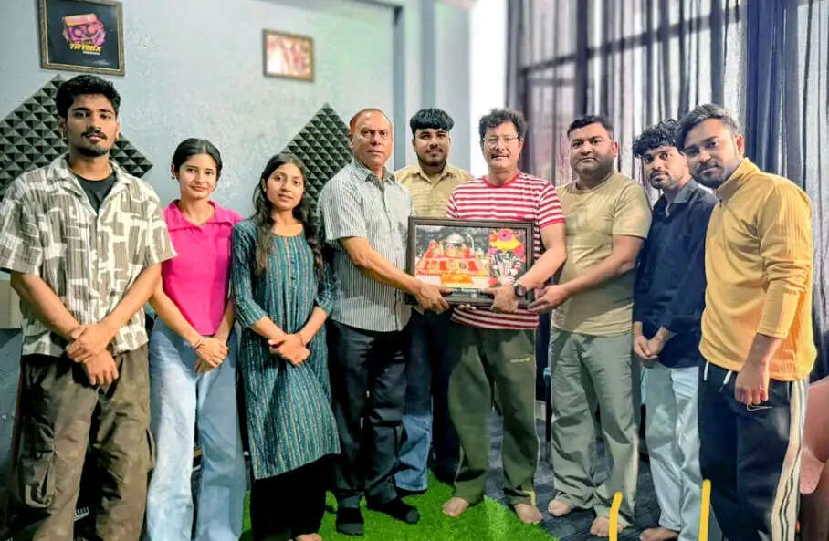 माँ काली पर आधारित डोगरी कारक संगीत को बढ़ावा देने के लिए संगीतकार त्सेवांग दोरजी को किया सम्मानित