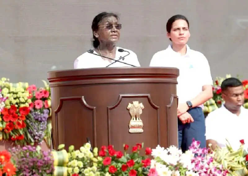 (अपडेट) योग विश्व को हमारी सांस्कृतिक धरोहर का एक अनमोल उपहार है : द्रौपदी मुर्मु