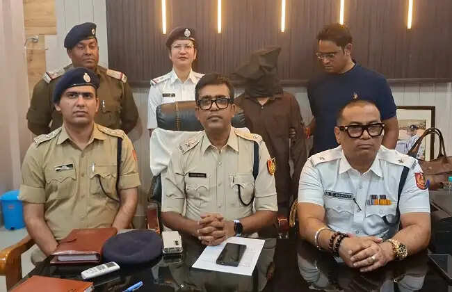 किशोरी&nbsp;की मौत मामले में आरोपित&nbsp;ट्यूटर&nbsp;चेन्नई से गिरफ्तार