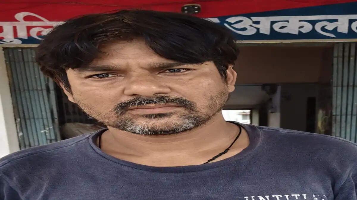 डोमिनोज़ फ्रेंचाइजी दिलाने के नाम पर 2.65 लाख की साइबर ठगी का खुलासा, दिल्ली से आरोपित गिरफ्तार