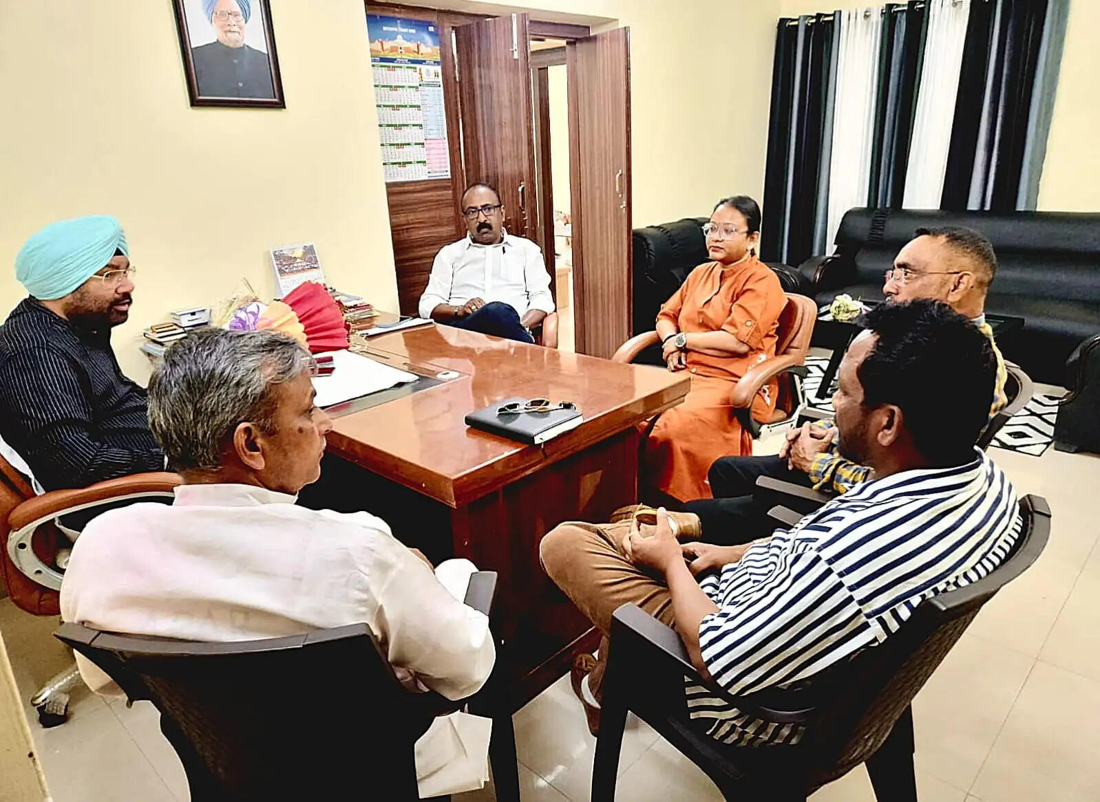 अल्पसंख्यक शिक्षण संस्थाओं की समस्याओं को लेकर की बैठक