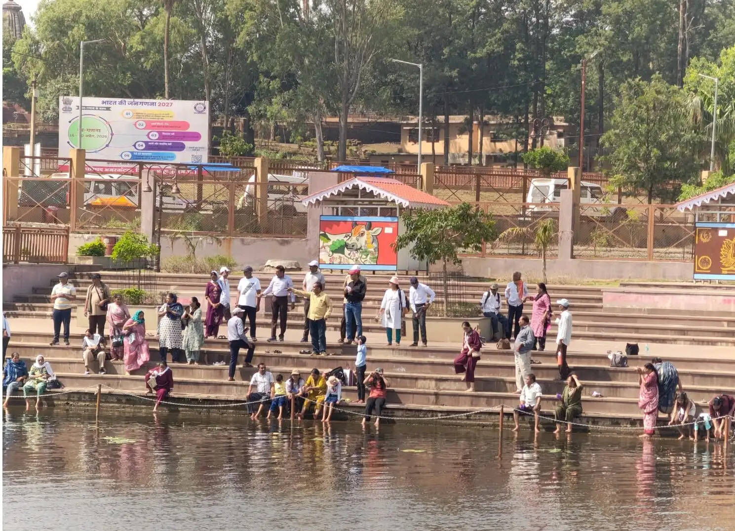 अनूपपुर: अनुराधा नक्षत्र के शुभ मुहूर्त पर सैकड़ों बच्चों का हुआ मुंडन, उमड़ी भीड़, अगला अवसर डेढ़ माह बाद