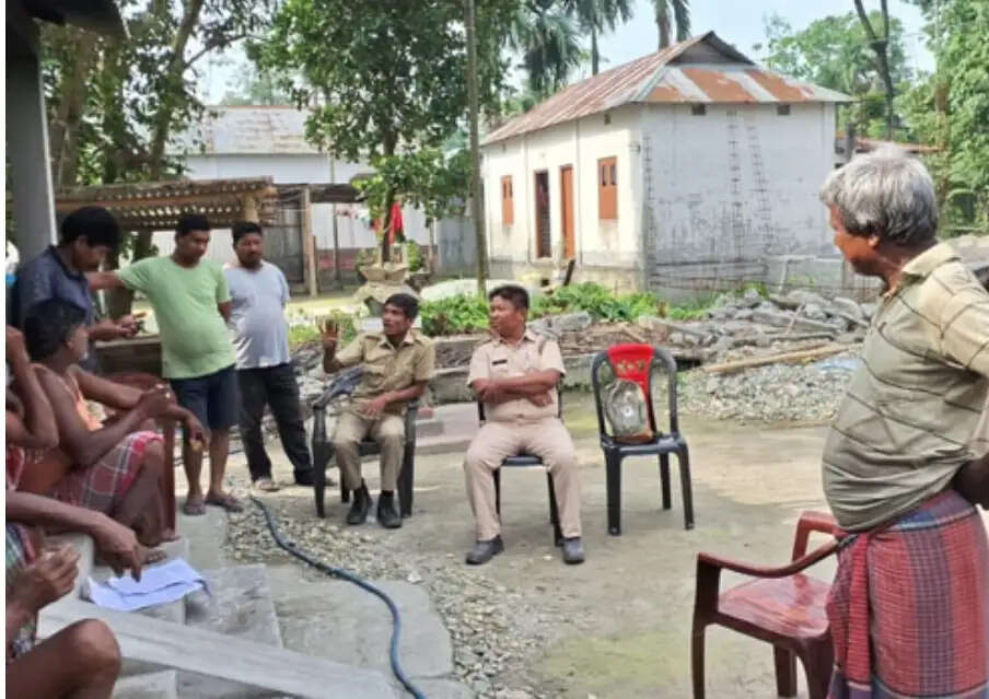 तेंदुए के हमले से गांव में दहशत, मवेशी की मौत