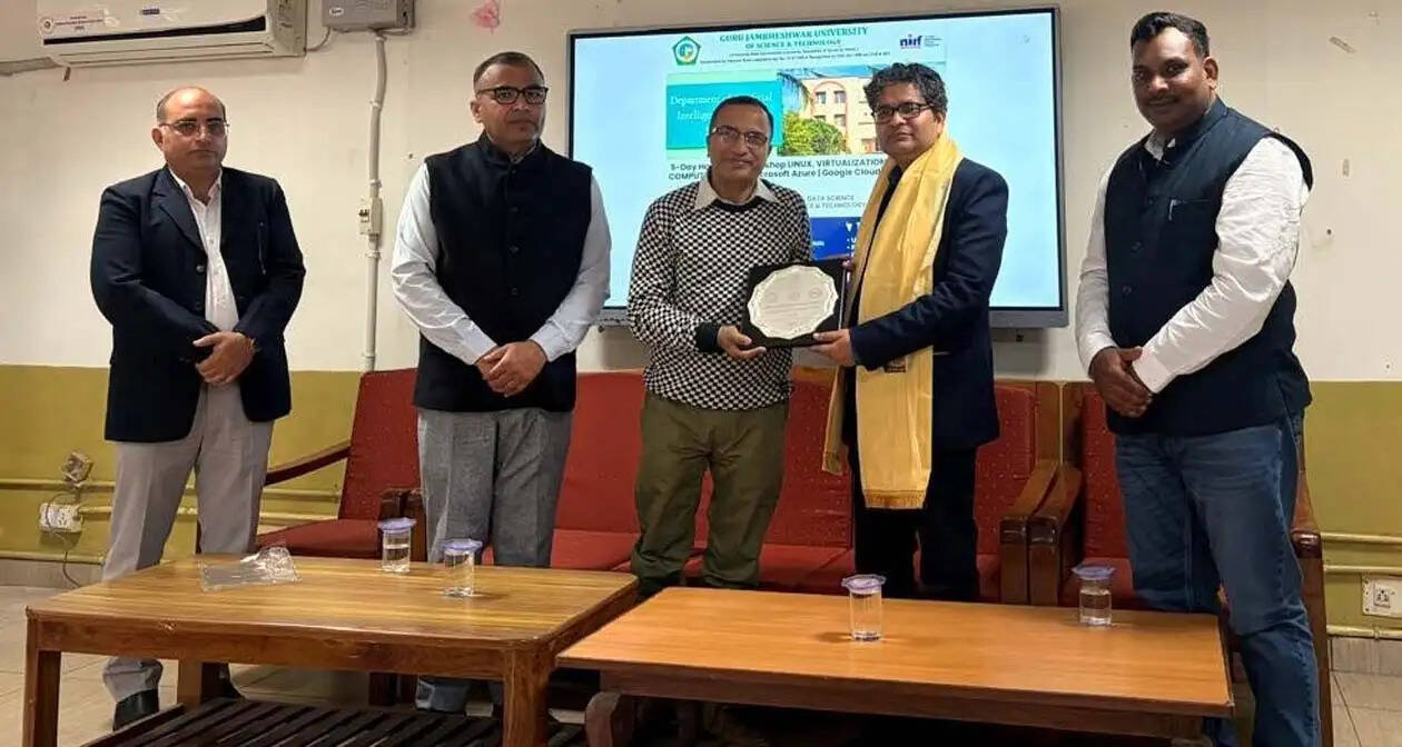 हिसार : गुरु जम्भेश्वर विश्वविद्यालय में पांच दिवसीय हैंड्स-ऑन वर्कशॉप के उद्घाटन सत्र का आयोजन