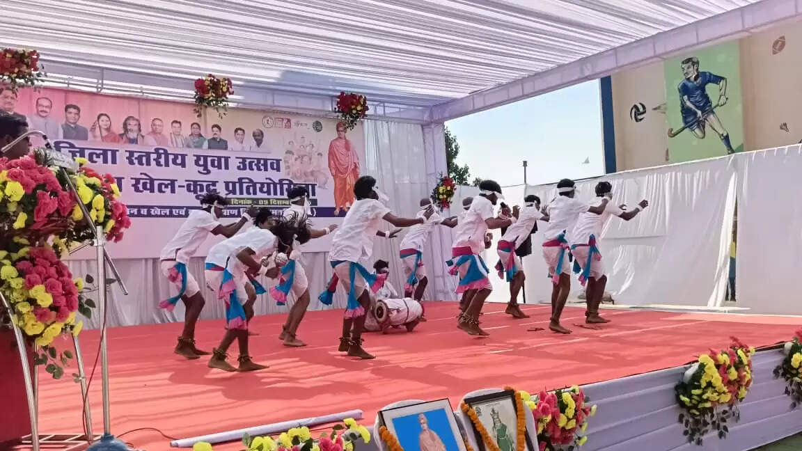 धमतरी : जिला स्तरीय खेलकूद एवं युवा उत्सव का हुआ आयोजन