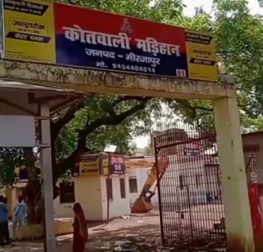 सेवानिवृत्त होमगार्ड के घर चोरी, बहू की आंख खुलते ही भागे चोर