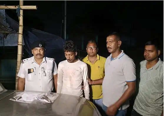 देसी कट्टा के साथ युवक गिरफ्तार