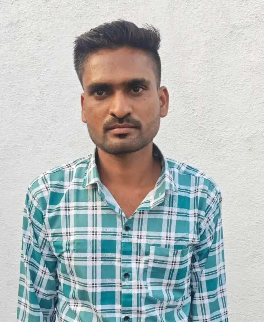 सीआईडी ने चार साल से फरार पचास हजारी इनामी को दबोचा