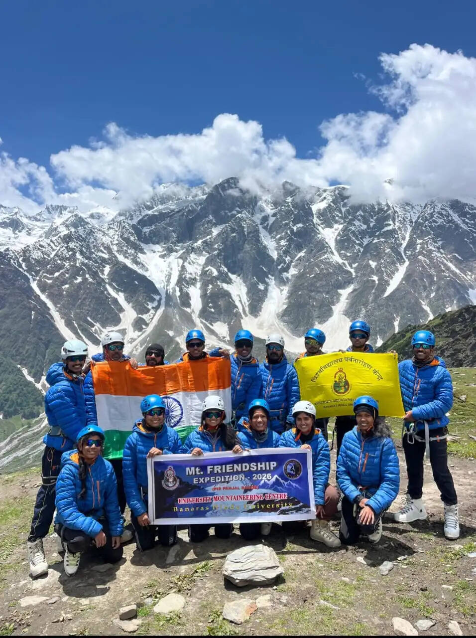 कठिन मौसम ने रोकी बीएचयू पर्वतारोहण अभियान की राह, लौटी टीम