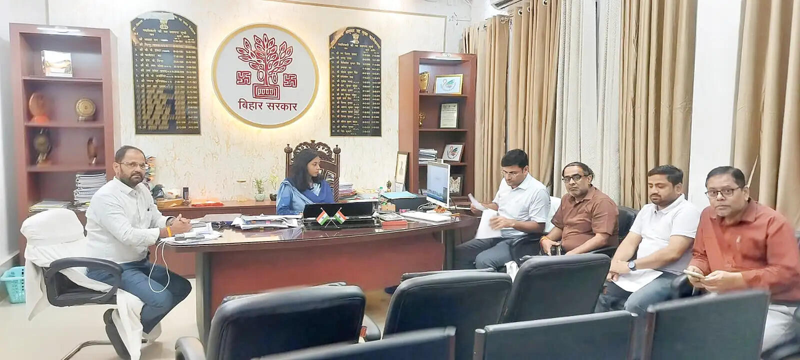 महादलित टोलों में शत-प्रतिशत शौचालय निर्माण का लक्ष्य जल्द करें पूरा: डीडीसी