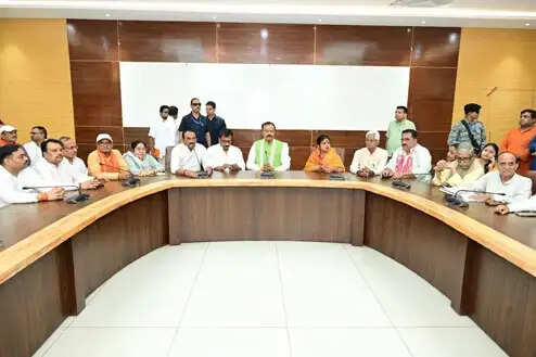 अपना शरीर स्वस्थ रखने के लिए समय अवश्य निकालें: केशव प्रसाद मौर्य