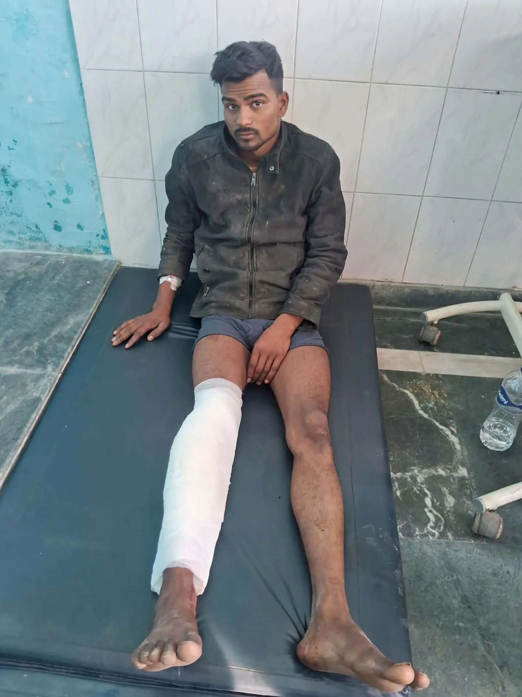 गुरुग्राम: उत्तर प्रदेश की जेल से फरार ईनामी बदमाश पुलिस मुठभेड़ में काबू