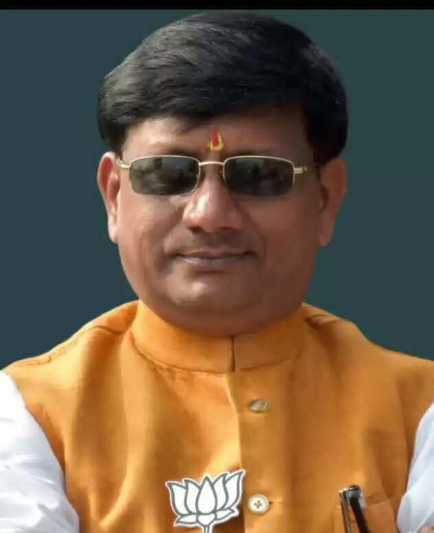 सड़क दुर्घटनाओं पर विधायक ने जताया दुख