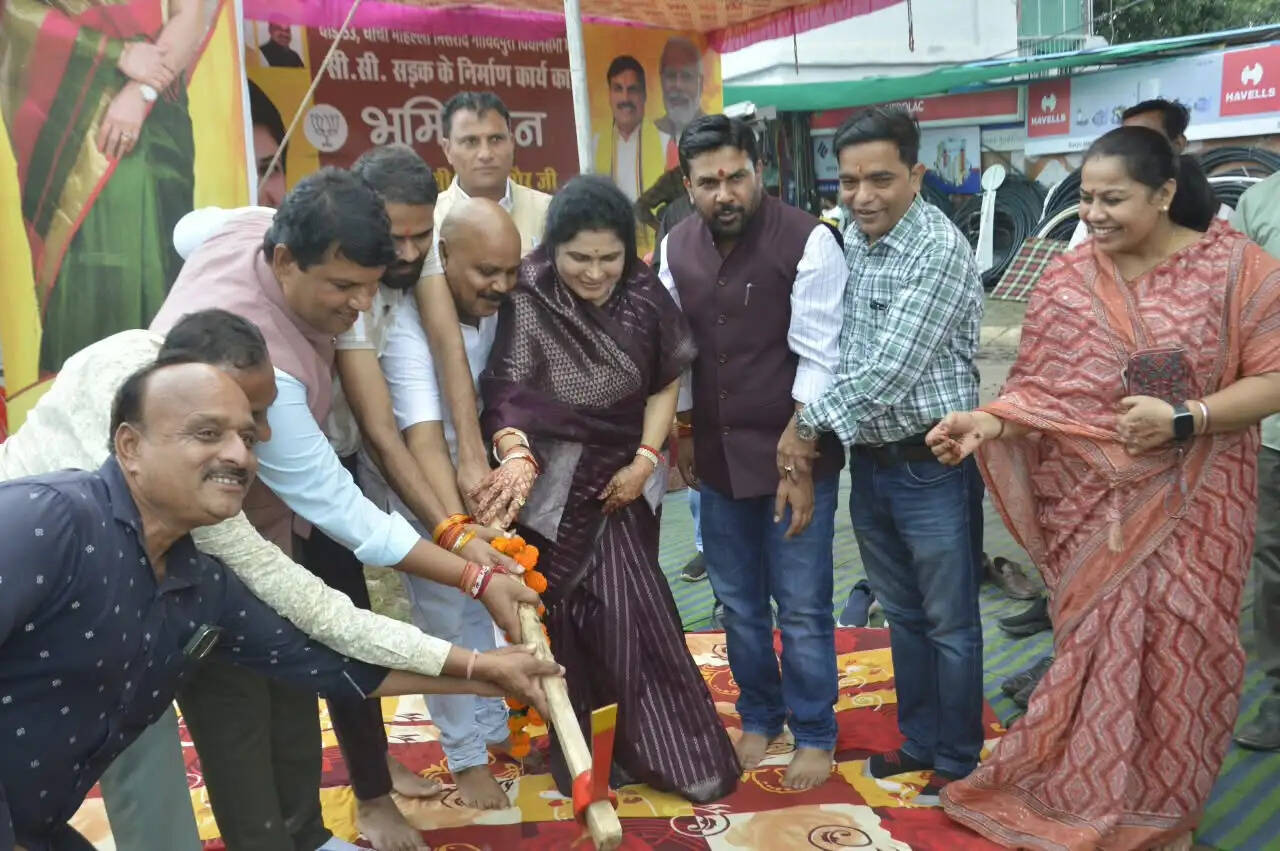 जनता की अपेक्षाएं पूरी करना हमारी जिम्मेदारी: राज्यमंत्री&nbsp;कृष्णा&nbsp;गौर