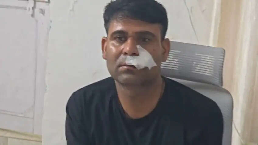 बुलेट के साइलेंसर से तेज आवाज करने से रोकना पुलिस को पड़ा भारी, अलवर में थाने पर पथराव