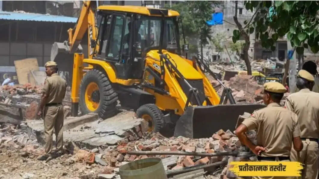 भू माफियाओं के खिलाफ नोएडा पुलिस का कड़ा एक्शन, एक वर्ष मे 5,903 करोड़ की जमीन कराई मुक्त