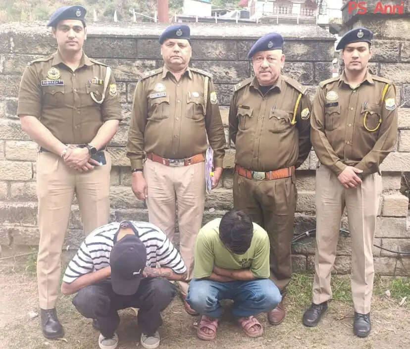 लुहरी पुलिस ने 10 ग्राम हेरोइन के साथ दो युवक किए गिरफ्तार