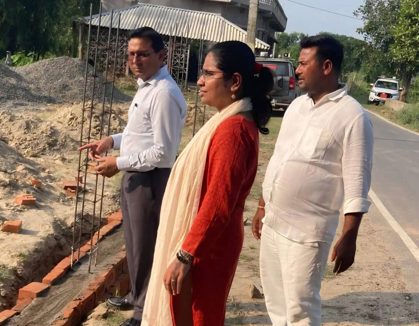 डीडीसी ने कदमहा पंचायत में विकास योजनाओं का लिया जायजा