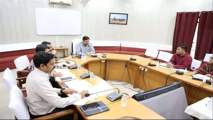 छात्रवृत्ति की मैपिंग सुनिश्चित करवाने के लिए स्पेशल ड्राइव चलाएं : संभागायुक्त शर्मा
