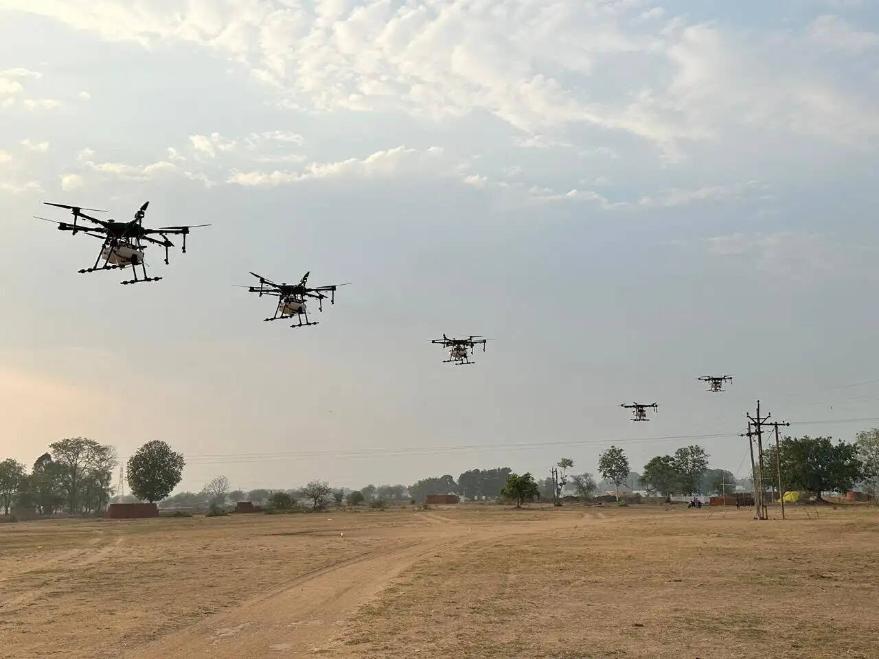 धमतरी का पैक्स आधारित ड्रोन कृषि सेवा माडल बना राष्ट्रीय पहचान का प्रतीक