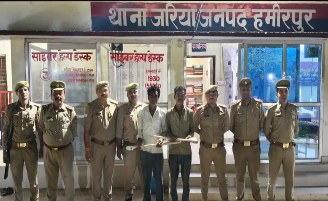 ठेकेदार की कुल्हाड़ी से हत्या करने में फरार दो सगे भाई गिरफ्तार