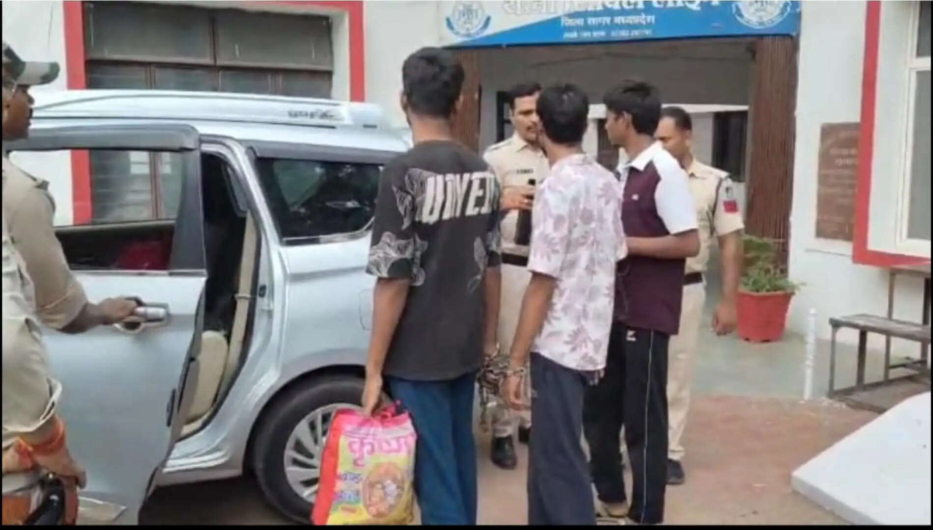 सागर: सिविल लाइन में दिनदहाड़े हुई चोरी का खुलासा, भोपाल के 3 आरोपी गिरफ्तार