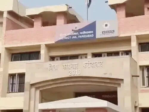 फरीदाबाद : नीमका जेल में शुरु होगा रेडियो, कैदी दिखाएंगे प्रतिभा