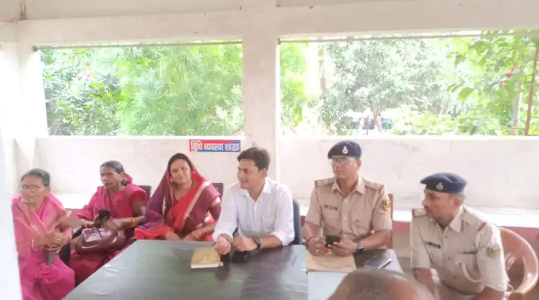 मुहर्रम को लेकर वीरपुर थाना में शांति समिति की बैठक, डीजे और हथियार प्रदर्शन पर रहेगा प्रतिबंध