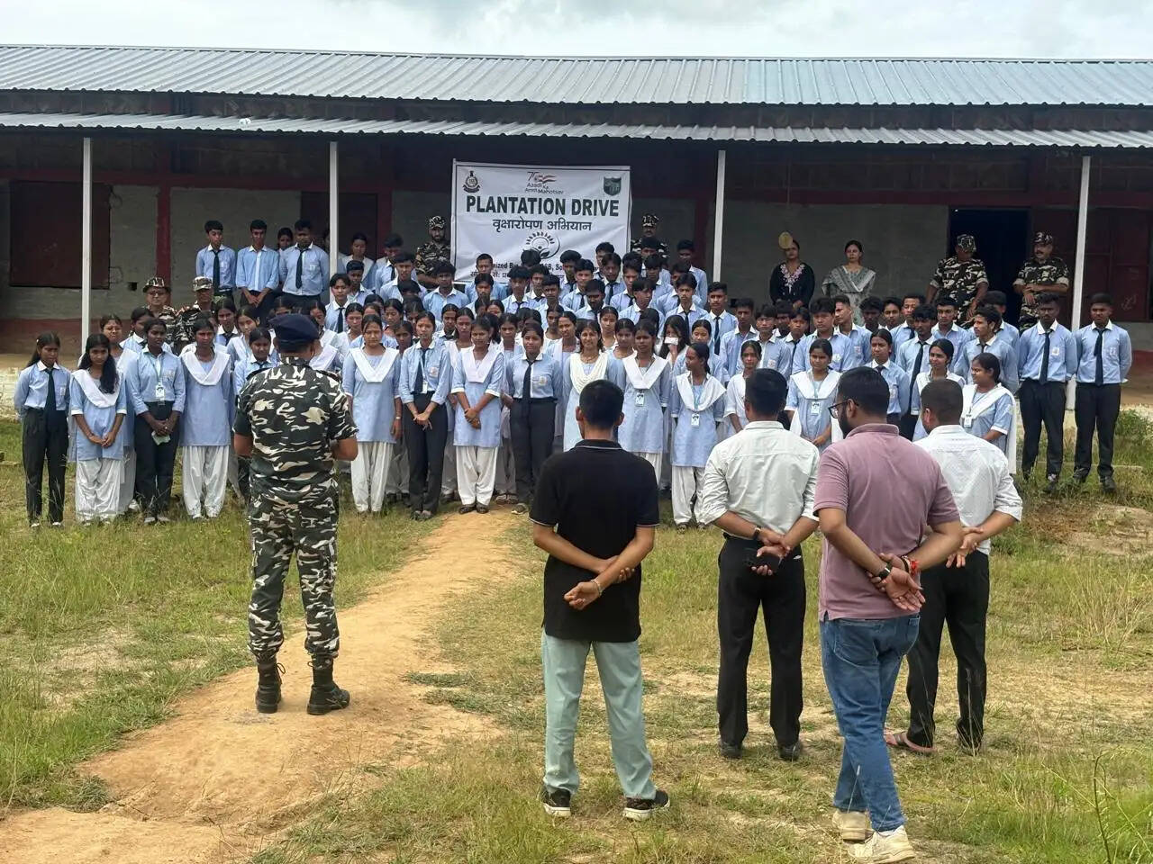 एसएसबी का होजाई में वृक्षारोपण अभियान आयोजित