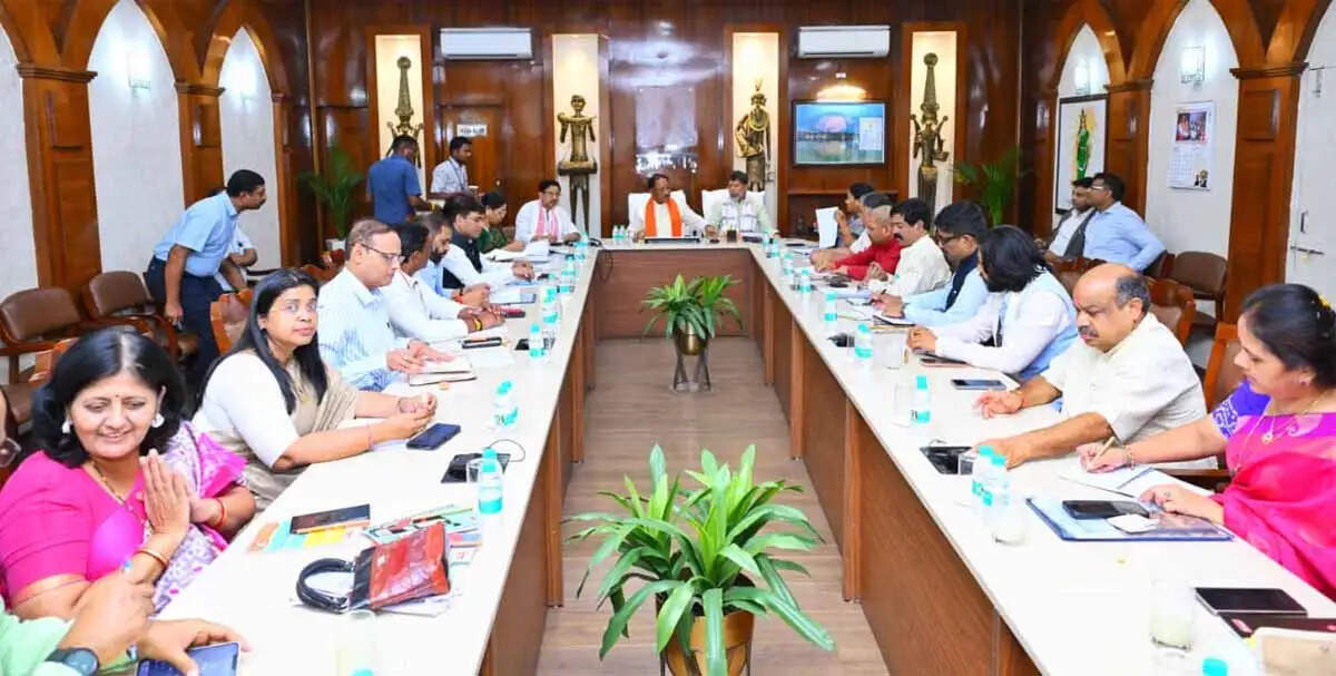 नारी शक्ति वंदन अधिनियम: समावेशी लोकतंत्र की दिशा में ऐतिहासिक पहल : मुख्यमंत्री साय