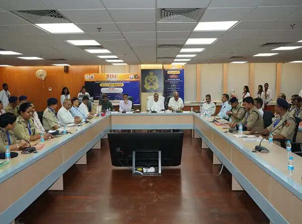 कारागारों में सुरक्षा के साथ ही बंदियों के मानसिक स्वास्थ्य, सुधार एवं पुनर्वास पर दिया जा रहा विशेष ध्यान : दारा सिंह चौहान