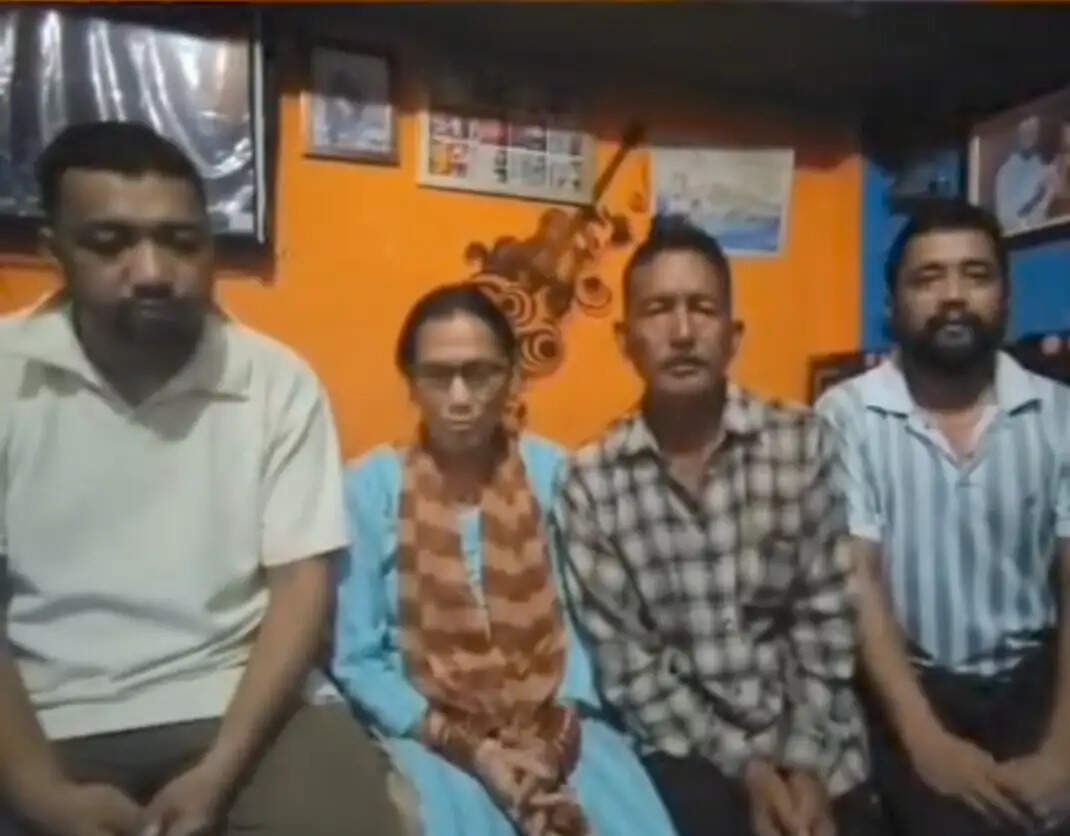 रूस में 97 दिन से फंसे पिथौरागढ़ के दो भाइयों की सुरक्षित वतन वापसी