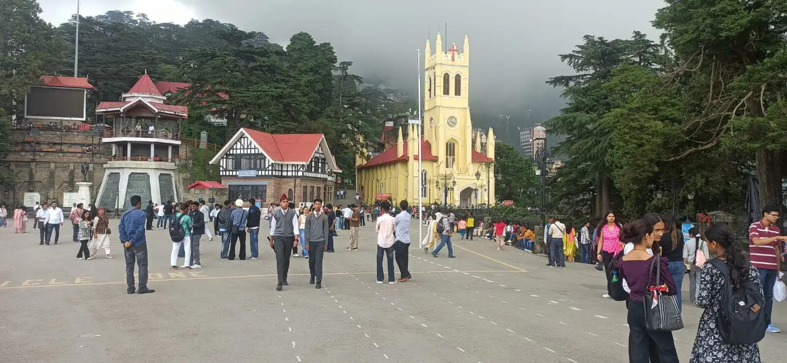 हिमाचल में 18 सितम्बर से कमजोर पड़ेगा मानसून, भूस्खलन से 61 सड़कें बंद