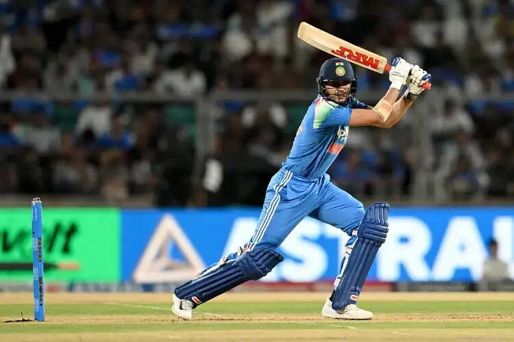 विराट-गिल के शतकों से भारत की शानदार जीत, वेस्टइंडीज को 8 विकेट से हराया