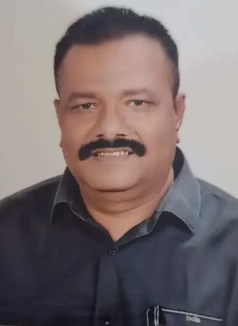 कौन कर रहा है अमेरिकी वैज्ञानिकों का पीछा?