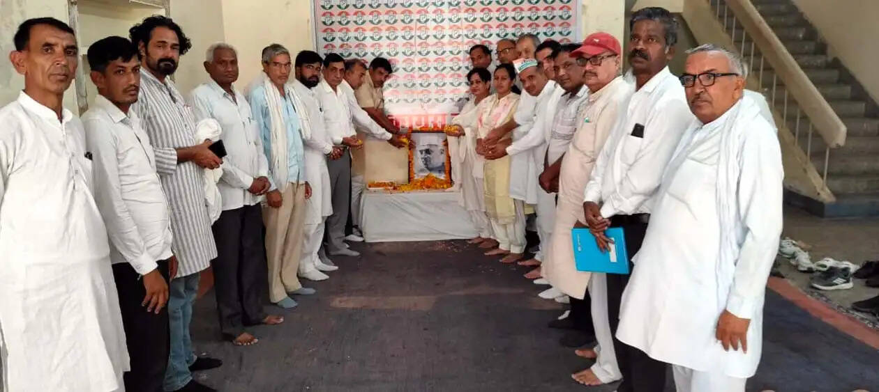 हिसार : धर्मनिरपेक्षता और वैज्ञानिक सोच की मजबूत नींव रखने वाले नेता थे पंडित नेहरू : राजेश संदलाना
